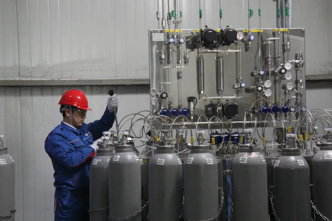 选择性氟试剂，1-氯甲基-4-氟-1,4-二氮杂双环[2.2.2]辛烷 二(四氟硼酸)盐